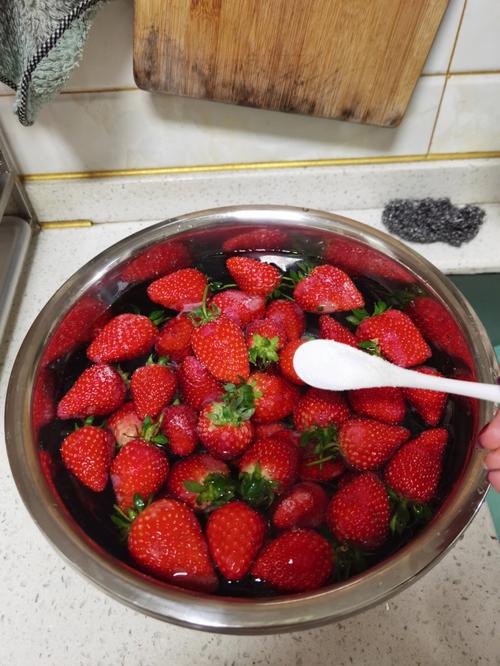 怎样清洗草莓