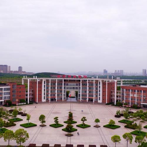 武汉体育学院科技学院
